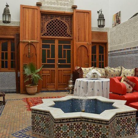 Riad Oumkaltoum Fès Exteriör bild