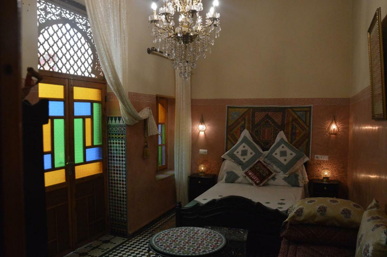 Riad Oumkaltoum Fès Exteriör bild