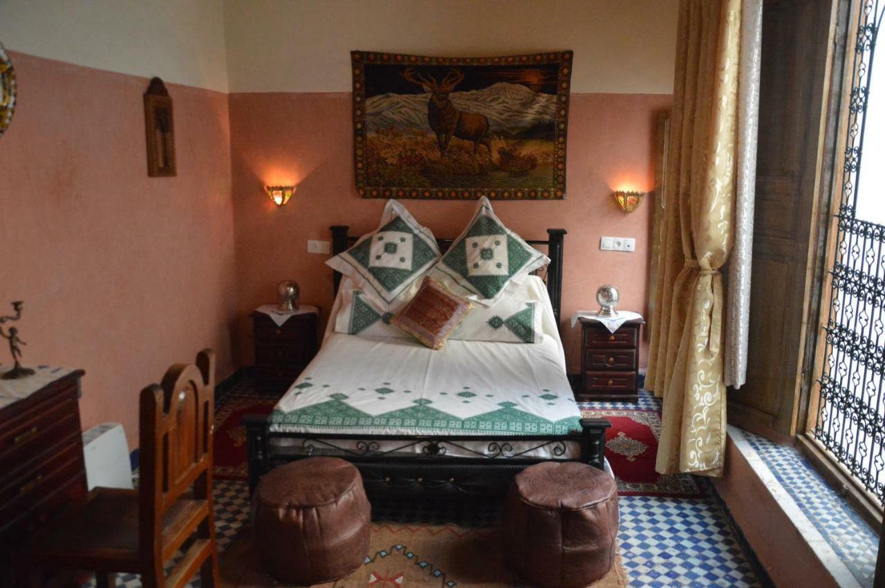 Riad Oumkaltoum Fès Exteriör bild